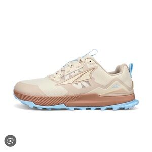 Altra Trail Shoes in Cream and Light Blue